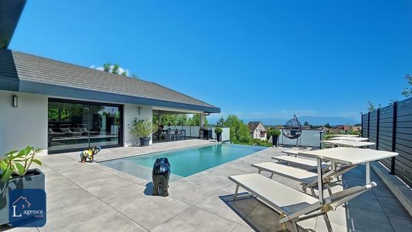 Villa de Standing 303 m2 Piscine à Débordement Vue Mont Blanc Secteur Recherché En Fond D'impasse Au Calme Absolu Divonne-les-Bains 01220