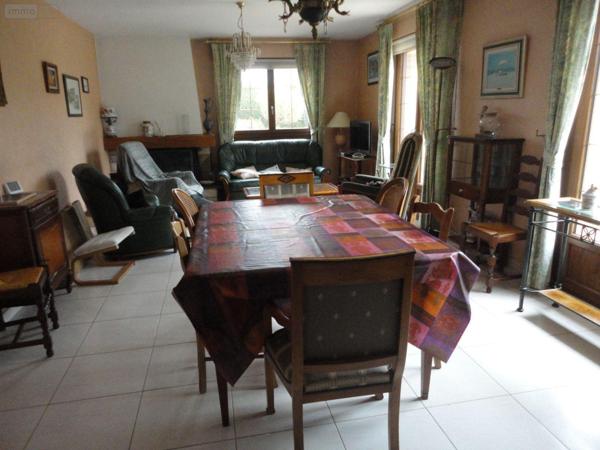 Maison à vendre à Steenvoorde dans le Nord (59114), ref : F11382