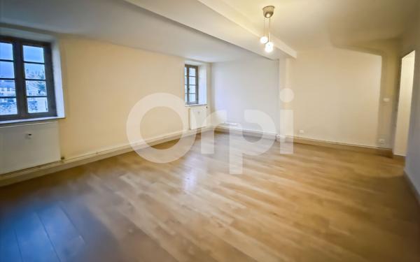 Appartement à louer    3 pièces •  Senlis