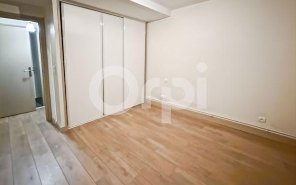 Appartement à louer    3 pièces •  Senlis