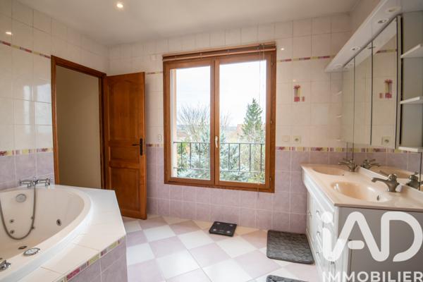 Maison à vendre 6 pièces 187 m² Triel-sur-Seine