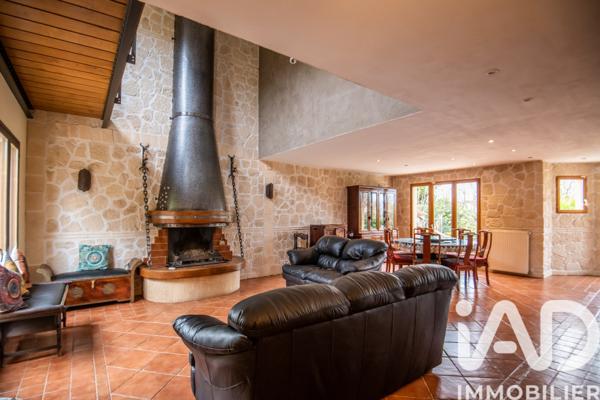 Maison à vendre 6 pièces 187 m² Triel-sur-Seine