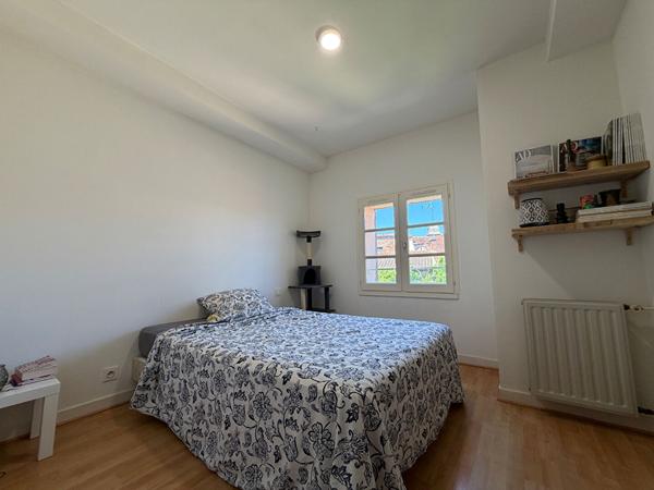 APPARTEMENT T3 - PLACE DU PALAIS