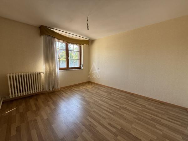 EXCLUSIVITÉ // STE MARIE AUX CHENES // APPARTEMENT À RÉNOVER // 78,5 M2 // 2 CHAMBRES // CAVE