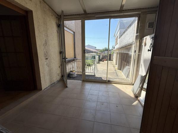 EXCLUSIVITÉ // STE MARIE AUX CHENES // APPARTEMENT À RÉNOVER // 78,5 M2 // 2 CHAMBRES // CAVE