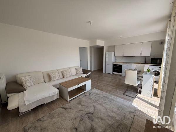 Location appartement 2 pièces 48 m² Savigny-le-Temple
