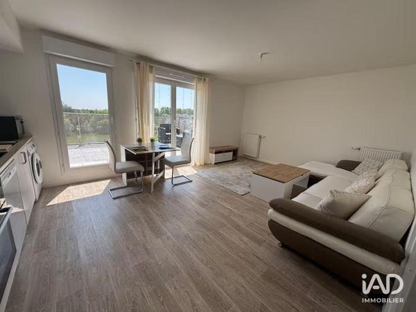 Location appartement 2 pièces 48 m² Savigny-le-Temple