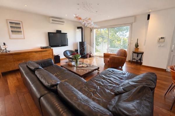 LES PENNES MIRABEAU - Maison T7 de 203m2 sur terrain de 1033m2 en situation dominante