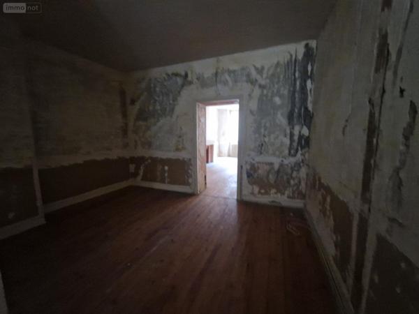 Immeuble à vendre à Charolles en Saône-et-Loire (71120), ref :