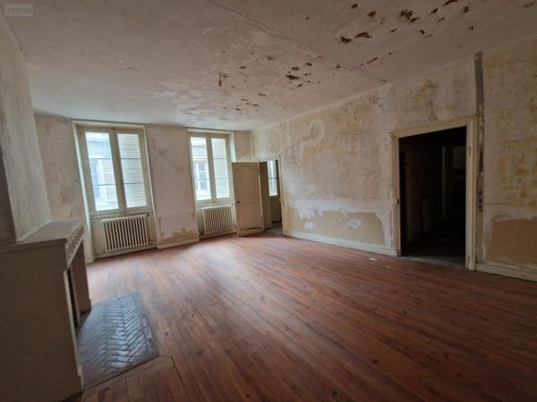 Immeuble à vendre à Charolles en Saône-et-Loire (71120), ref :