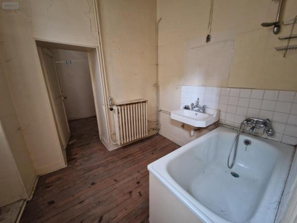 Immeuble à vendre à Charolles en Saône-et-Loire (71120), ref :