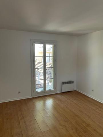 Appartement T1 à louer à Gonesse - Exclusivité Guy Hoquet COMBS LA VILLE