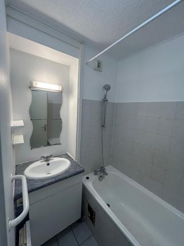 Appartement T1 à louer à Gonesse - Exclusivité Guy Hoquet COMBS LA VILLE