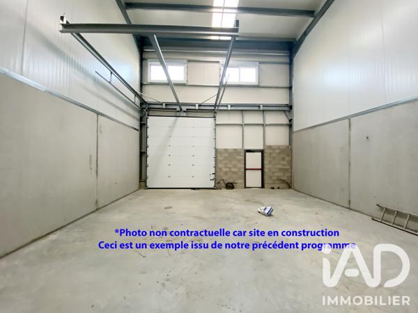 Murs commerciaux  à vendre 114 m² Chevry-Cossigny
