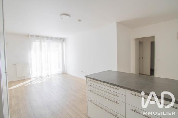 Appartement à vendre 3 pièces 60,61 m² Colombes