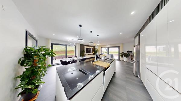 Maison à vendre  5 pièces - 130 m 2   CHARQUEMONT  - 25