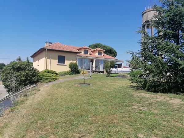 Carmaux, maison de type 8 de 189 m²