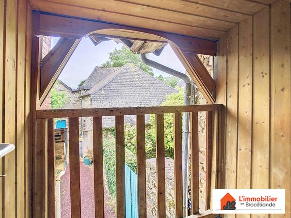 Appartement T2bis de 62m² avec grenier aménageable, hyper centre de Plélan-le-Grand