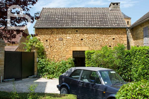 Salviac (46340) Maison de maître de caractère avec dépendances & piscine
