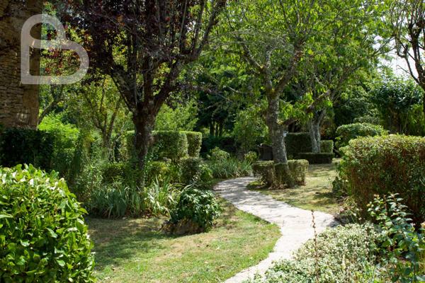 Salviac (46340) Maison de maître de caractère avec dépendances & piscine