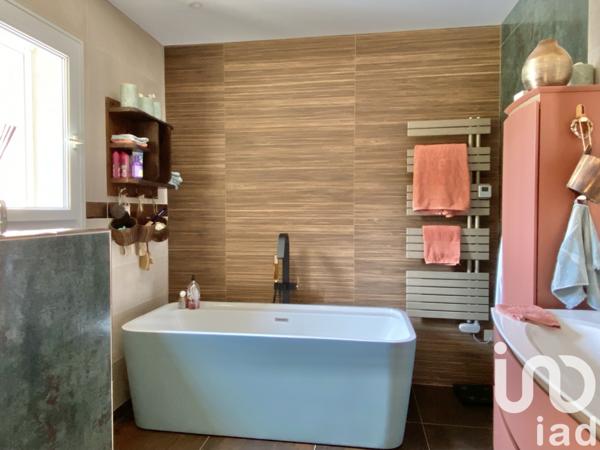 Maison à vendre 6 pièces 288 m² Trets