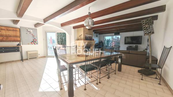 EN EXCLUSIVITE !! A vendre maison familiale 6 Pièces Villeneuve de la Raho. Rare sur le secteur !