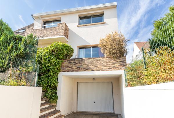 Maison à vendre 5 pièces 130 m² Viry-Châtillon