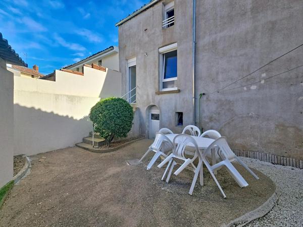 Maison à LA TESSOUALLE, 49280 - 5 pièces 94m²