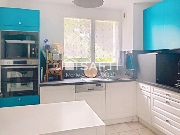 GRAND T3 , lumineux dans résidence familiale près de la Seine