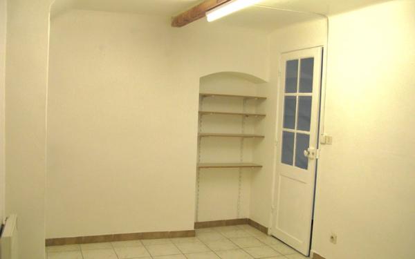 Appartement à vendre    3 pièces •  La Crau