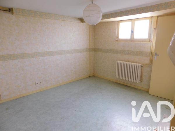 Maison à vendre 4 pièces 150 m² Saint-Doulchard