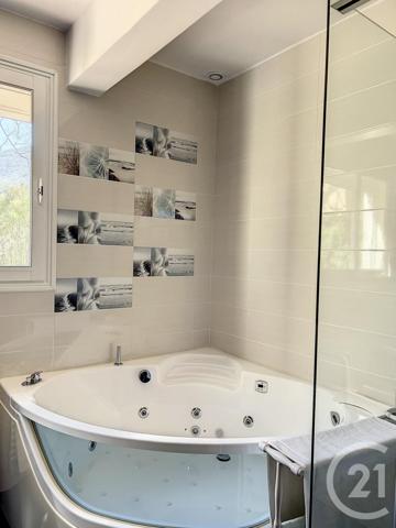 Maison à vendre  6 pièces - 183,80 m2 ARLES SUR TECH - 66