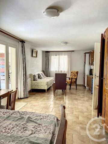 Maison à vendre  6 pièces - 183,80 m2 ARLES SUR TECH - 66