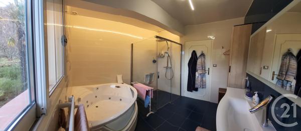 Maison à vendre  6 pièces - 183,80 m2 ARLES SUR TECH - 66