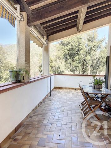 Maison à vendre  6 pièces - 183,80 m2 ARLES SUR TECH - 66