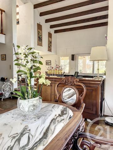 Maison à vendre  6 pièces - 183,80 m2 ARLES SUR TECH - 66