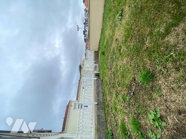 ETAPLES 
Centre ville Maison 122 m² 3 chambres avec jardin et garage