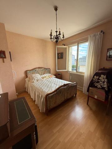 Appartement Perigueux 4 pièce(s) 102.07 m2