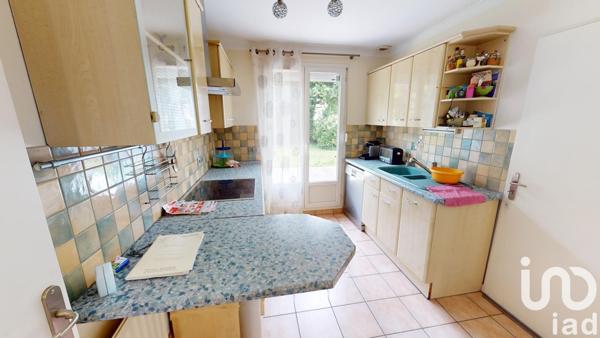 Maison à vendre 5 pièces 96 m² Savigny-le-Temple