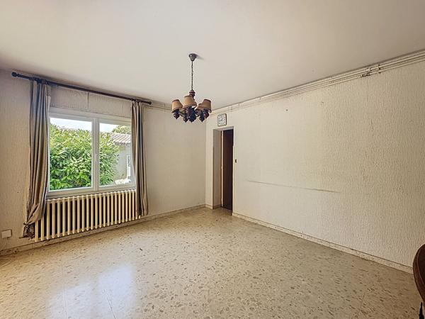 A vendre Maison Mirande centre ville 5 chambres 155 m2 et parc arboré et garage