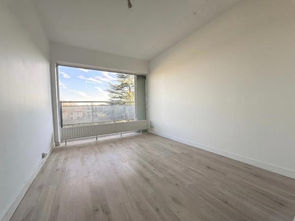 Appartement Evry Courcouronnes 5 pièce(s) 78.88 m2