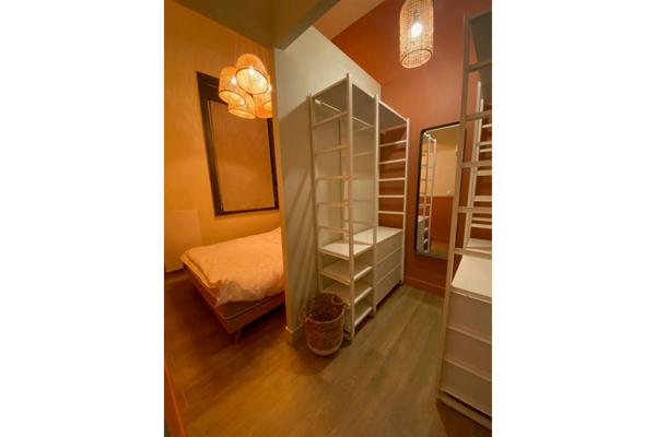 A LOUER : T2 à LILLE • • 900 € CC • Réf. 592-002