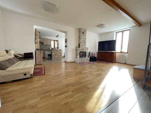 Maison 6 pièces - 165 m²