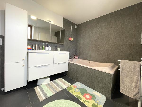 Maison 6 pièces - 165 m²