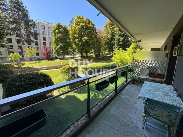 CHAVILLE RIVE DROITE , 2 pièces de 47 m².