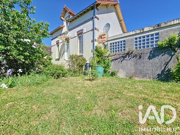 Maison à vendre 5 pièces 107,3 m² Laroche-Saint-Cydroine