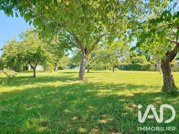 Maison à vendre 5 pièces 107,3 m² Laroche-Saint-Cydroine