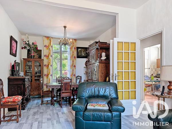 Maison à vendre 5 pièces 107,3 m² Laroche-Saint-Cydroine