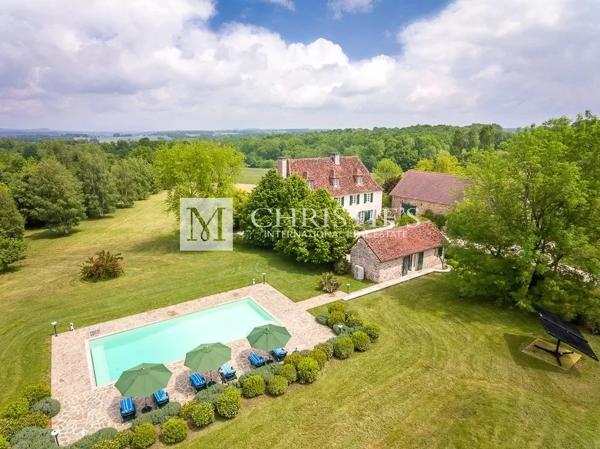 Elégant domaine du 19ème siècle près de Thiviers