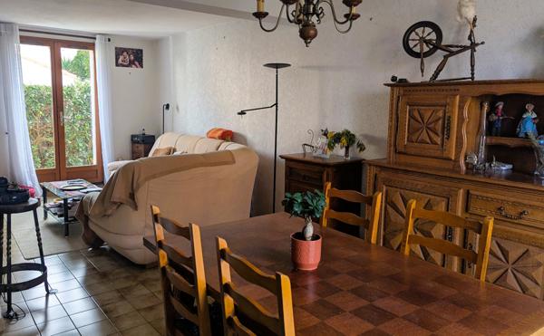 Villa T5 – 102 m² – Garage – Terrain d’angle 250 m² Dpe B piscinable